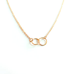 Interlocking Circles Necklace "Connection"